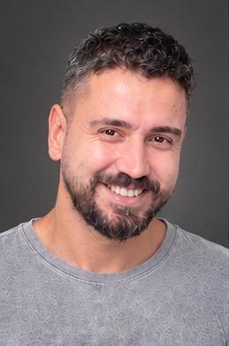 حسین دهنوی